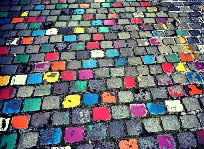 Charme De L'ancien Pour Cet Entierement Renove Dans L'hypercentre De Apartament Reims