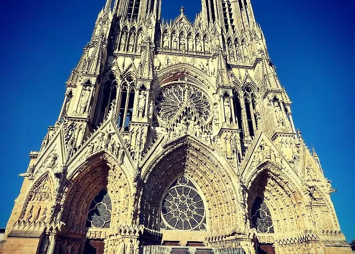 Apartament Charme De L'ancien Pour Cet Entierement Renove Dans L'hypercentre De